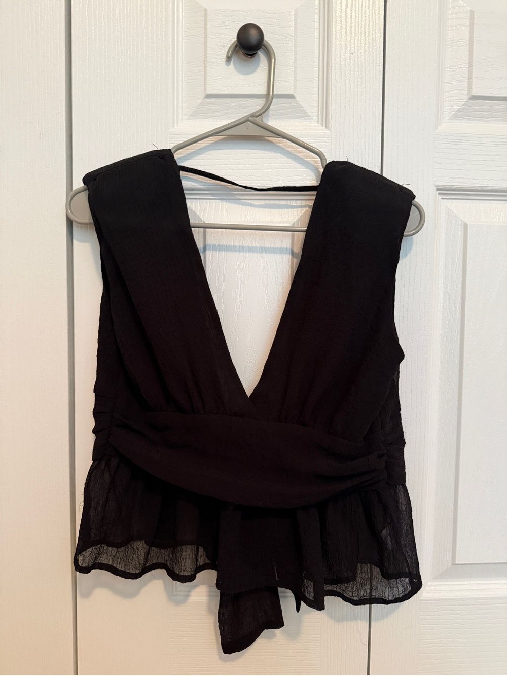 Ro & De Black Deep V-Neck Sleeveless Peplum Camisole